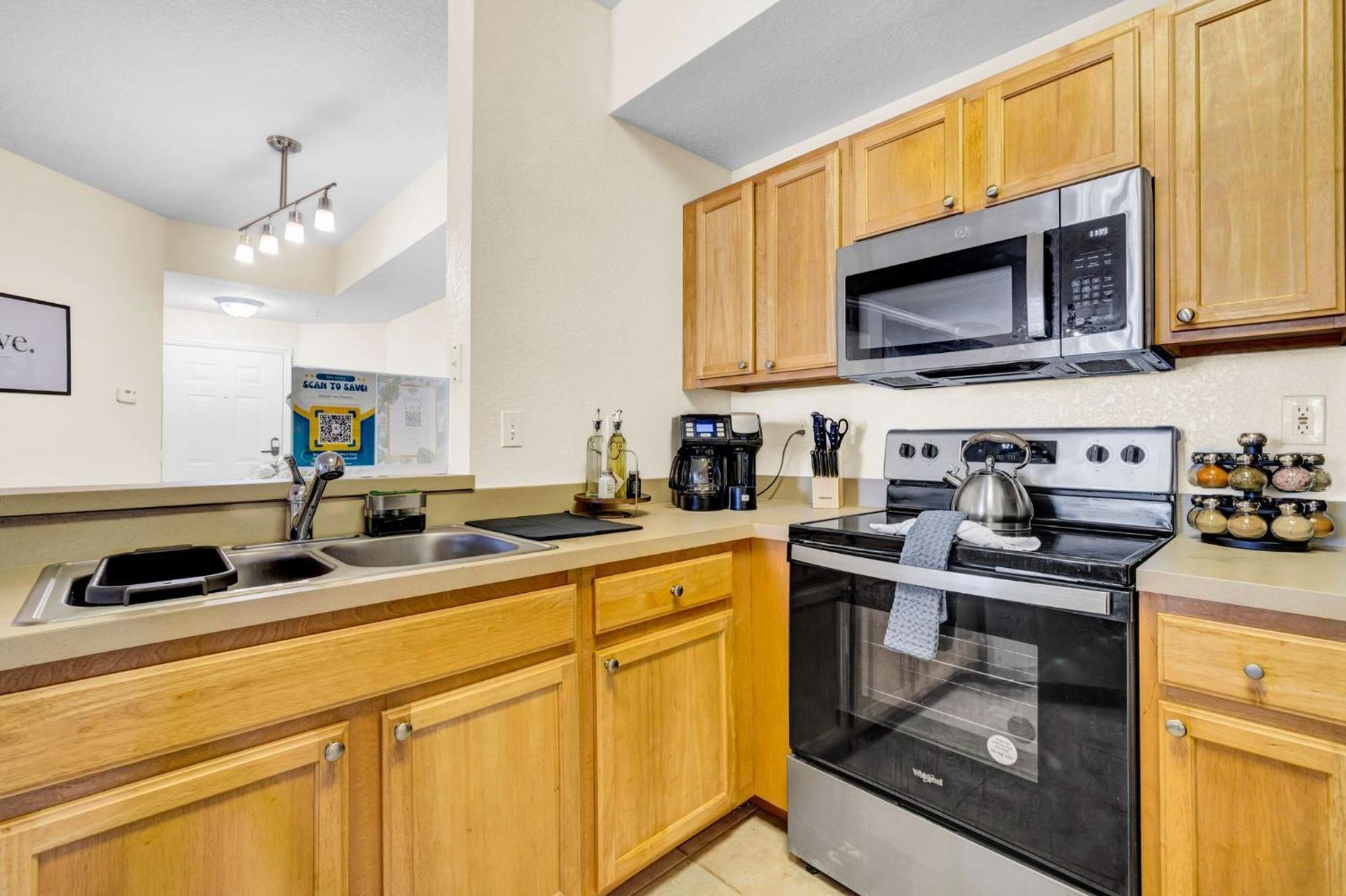 Spacious 2br2ba Minute To Airport & Westchase #7 Apartment Tampa