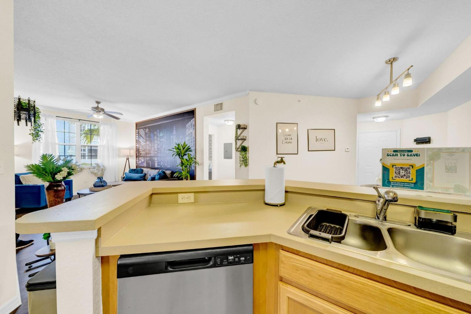 Apartment Spacious 2br2ba Minute To Airport & Westchase #7